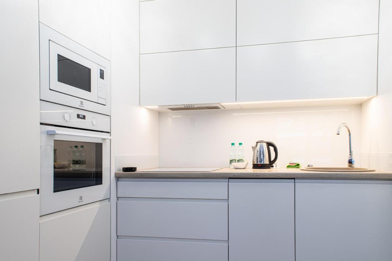 Wola Glamour Apartment ワルシャワ エクステリア 写真