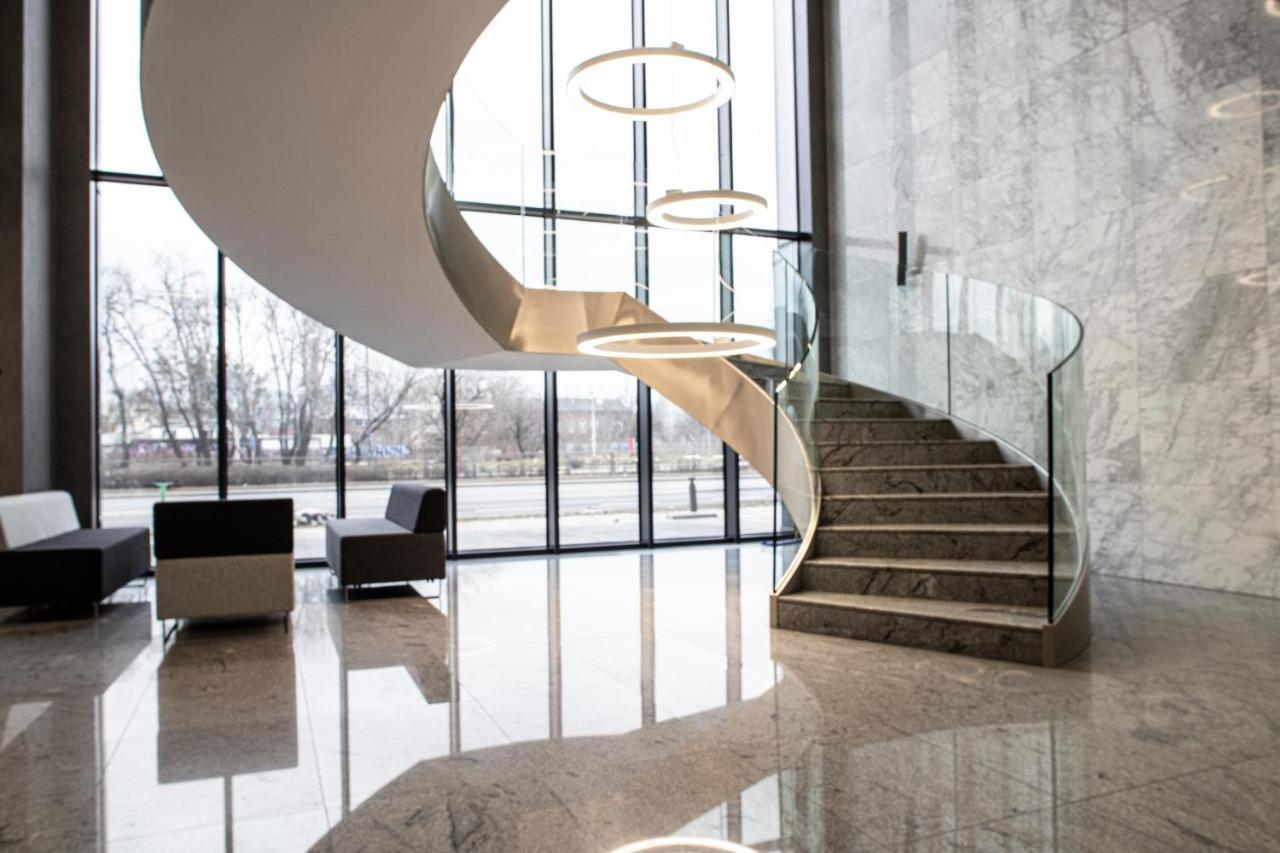 Wola Glamour Apartment ワルシャワ エクステリア 写真
